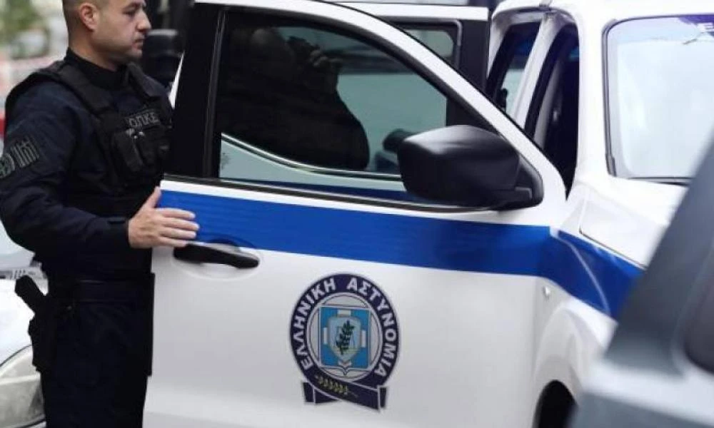 Λειβαδιά: Συνελήφθη 25χρονος που μετέφερε συστηματικά ποσότητες κοκαΐνης και κάνναβης από την Αθήνα